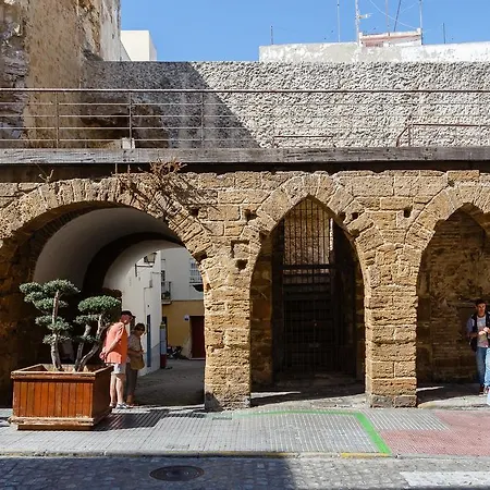 El Atico De Ingleses By Cadiz4rentals (adults Only) Cádiz