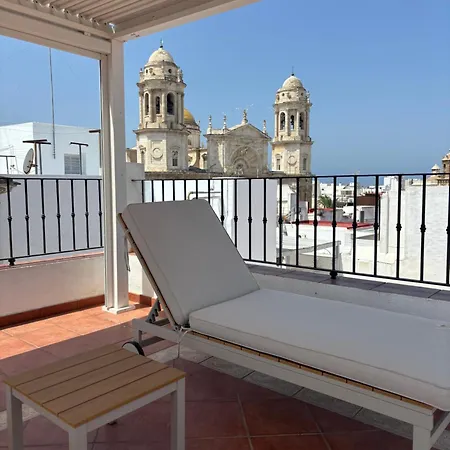 Апартаменты El Atico De Ingleses By Cadiz4rentals (adults Only)